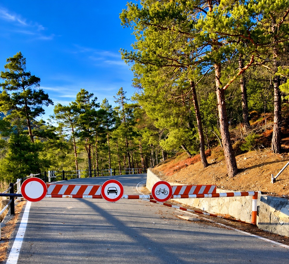 Quando chiudono Stelvio e Spluga