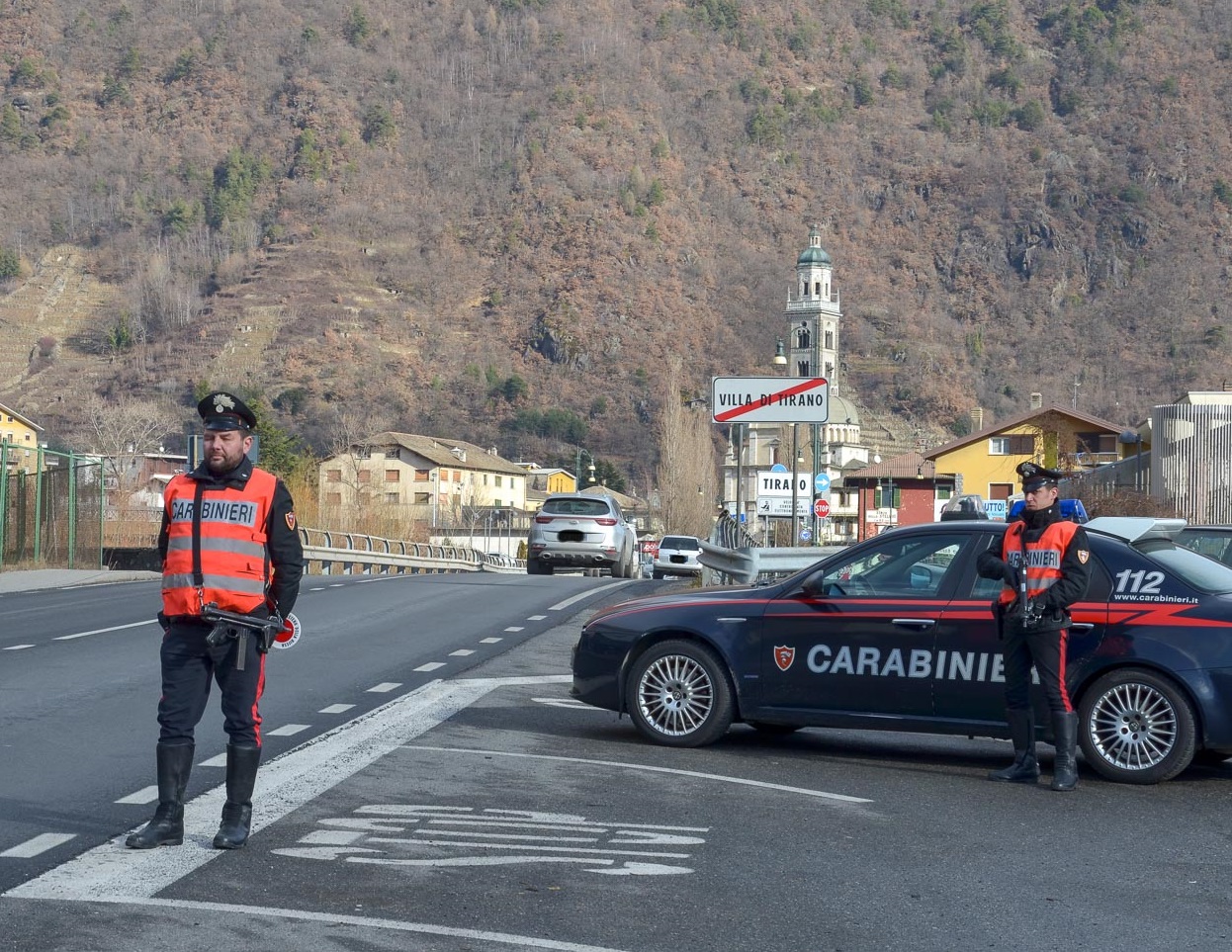 Tirano, truffata anziana col trucco del finto carabiniere: un arresto e una denuncia da parte dei Carabinieri